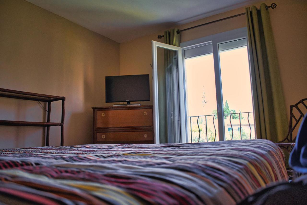 Agreable Maison 3 Chambres Avec Piscine Каркасон Екстериор снимка